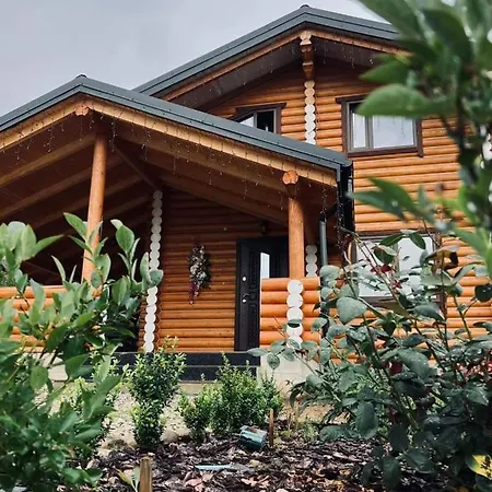 Chalet вілія